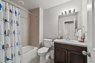 21868 Kensett Dr, Macomb, MI 48042 - Photo 22