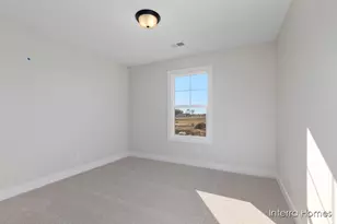 6122 Burgess Dr, Spring Lake, MI 49456 - Photo 14