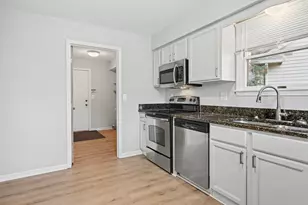 476 Colin Cir, Ann Arbor, MI 48103 - Photo 10