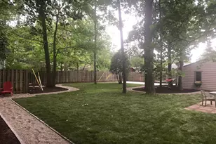 1433 Catalina Dr, Ann Arbor, MI 48103 - Photo 4