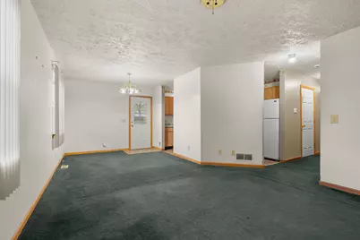 320 Phelps Avenue, Kalamazoo, MI 49048 - Photo 4