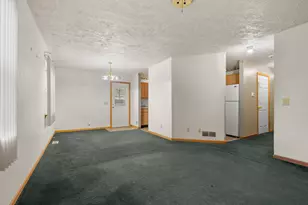 320 Phelps Ave, Kalamazoo, MI 49048 - Photo 4