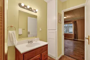 1658 Federal Ave SW, Wyoming, MI 49509 - Photo 12