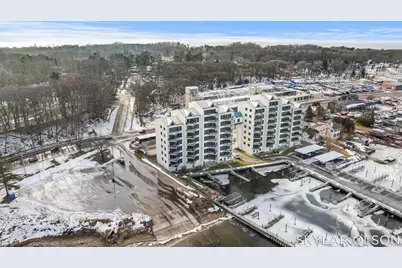 2964 Lakeshore Drive #E701, Muskegon, MI 49441 - Photo 4