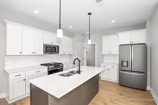 4245 Stratton Blvd SE, Kentwood, MI 49512 - Photo 4