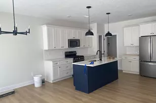 4243 Stratton Blvd SE, Kentwood, MI 49512 - Photo 2