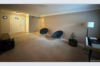 22734 Chestnut Tree, Novi, MI 48375 - Photo 18