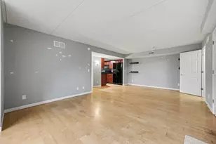 460 E Fulton Street E, Grand Rapids, MI 49503 - Photo 16