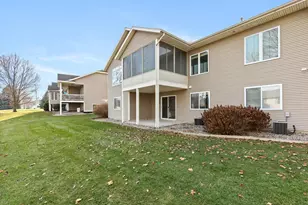 4606 Windsor Hill Dr, Hudsonville, MI 49426 - Photo 20