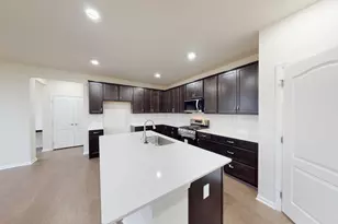 747 Haywood Dr, Saline, MI 48176 - Photo 12