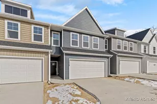 3329 Kings River St SW, Wyoming, MI 49418 - Photo 2