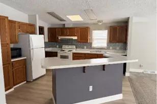 6633 Millstone Dr SE, Caledonia, MI 49316 - Photo 10