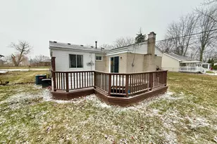 32065 Lakepoint St, Chesterfield, MI 48047 - Photo 26
