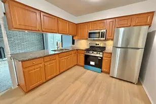 32065 Lakepoint St, Chesterfield, MI 48047 - Photo 8