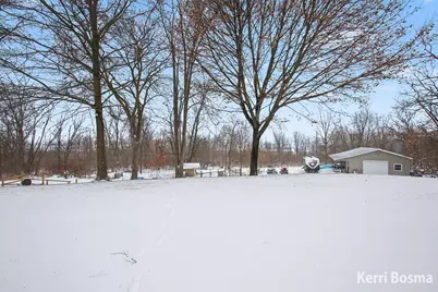 867 Paw Paw Drive, Holland, MI 49423 - Photo 2