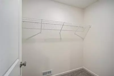 8412 Knotty Pine Lane, Kalamazoo, MI 49009 - Photo 18