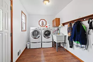 17023 Mill St, Hudson, MI 49247 - Photo 2