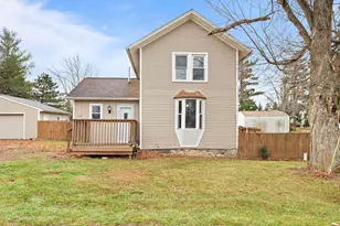 17023 Mill St, Hudson, MI 49247 - Photo 1