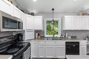 6487 36th Ave, Hudsonville, MI 49426 - Photo 6