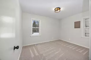 1644 Matilda St NE, Grand Rapids, MI 49503 - Photo 14