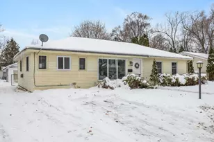 1644 Matilda St NE, Grand Rapids, MI 49503 - Photo 2