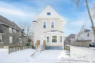 1006 Hays Park Ave, Kalamazoo, MI 49001 - Photo 1