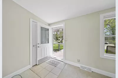 186 Harris Drive, Cement City, MI 49233 - Photo 6