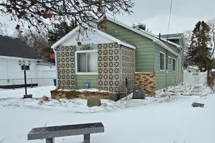 2231 Hughes Ave, Norton Shores, MI 49441 - Photo 4