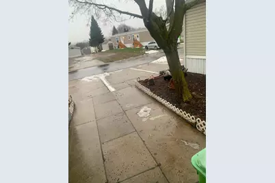 183 Pepperidge Drive, Wixom, MI 48393 - Photo 2