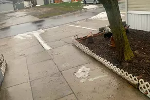 183 Pepperidge Dr, Wixom, MI 48393 - Photo 2