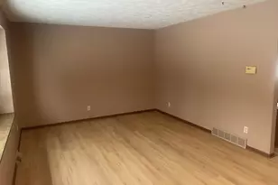 1964 Bluehill Dr NE, Grand Rapids, MI 49525 - Photo 4