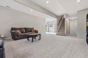 7855 Presque Isle Dr, Kalamazoo, MI 49009 - Photo 38