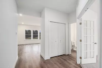 5589 Paxton Court, Portage, MI 49024 - Photo 2