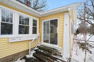 188 E 26th St, Holland, MI 49423 - Photo 2