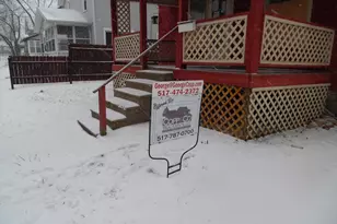 112 Lincoln Ct, Jackson, MI 49203 - Photo 2