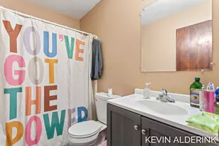 1144 Country Ln, Holland, MI 49423 - Photo 14