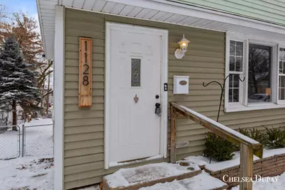 1128 McReynolds Avenue NW, Grand Rapids, MI 49504 - Photo 2