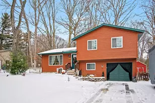 12718 112th Ave, Grand Haven, MI 49417 - Photo 2