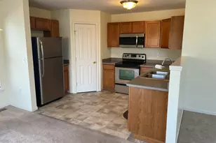 4057 Radcliff Dr, Canton, MI 48188 - Photo 12