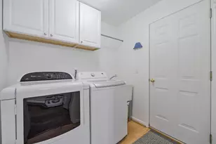 4101 Cameron Circle, Commerce Township, MI 48390 - Photo 24