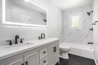 7610 Lake Wood Drive, Portage, MI 49002 - Photo 14