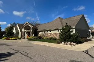 1567 Weatherstone Dr, Ann Arbor, MI 48108 - Photo 4