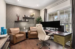 6139 Delasala Ct, Kalamazoo, MI 49009 - Photo 8