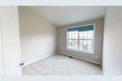 2794 Ashcombe Drive, Ann Arbor, MI 48105 - Photo 14