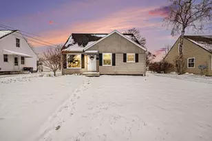1311 Northlawn St NE, Grand Rapids, MI 49505 - Photo 2