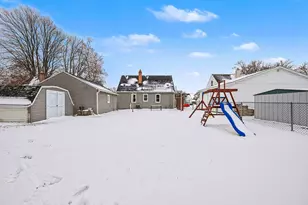 1311 Northlawn St NE, Grand Rapids, MI 49505 - Photo 24