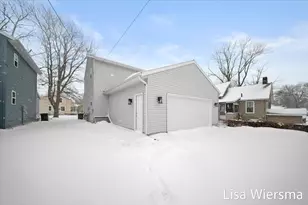 352 Mason Ave, Muskegon, MI 49441 - Photo 24