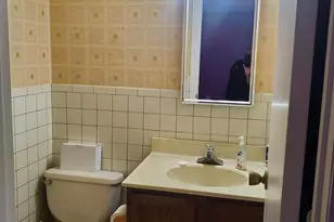 26215 Beverly Rd, Taylor, MI 48180 - Photo 10