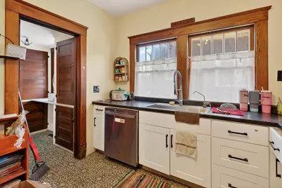 510 S Clinton Street, Albion, MI 49224 - Photo 14