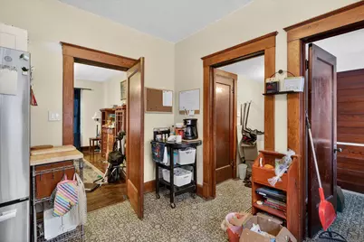 510 S Clinton Street, Albion, MI 49224 - Photo 16